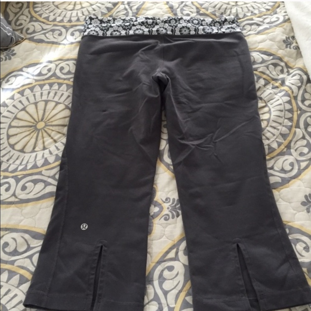 Lululemon crop leggings